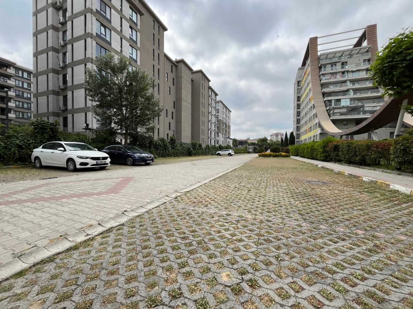 Yenişehir Kentplus Newport Kurtköy Kiralık Eşyalı 1+1 Bahçe Katı 